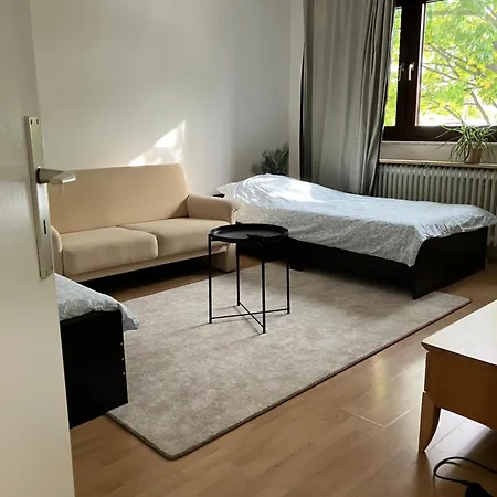 Einfaches Zum Wohlfuehlen Wg-zimmer * Έσσεν